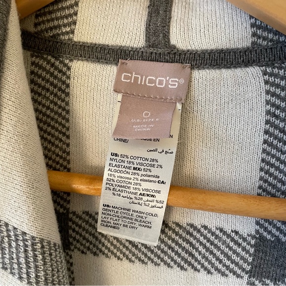 Chico's Gray and White Plaid Cardigan Size 0 - Picture 3 of 8